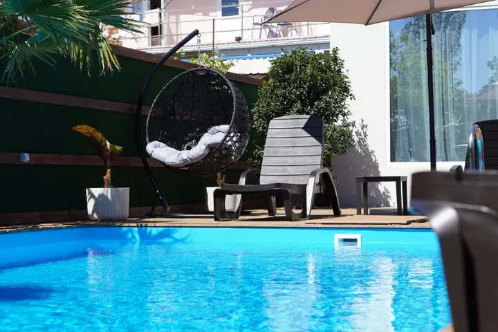 Сириус: Меблированные комнаты Ecosuite Family