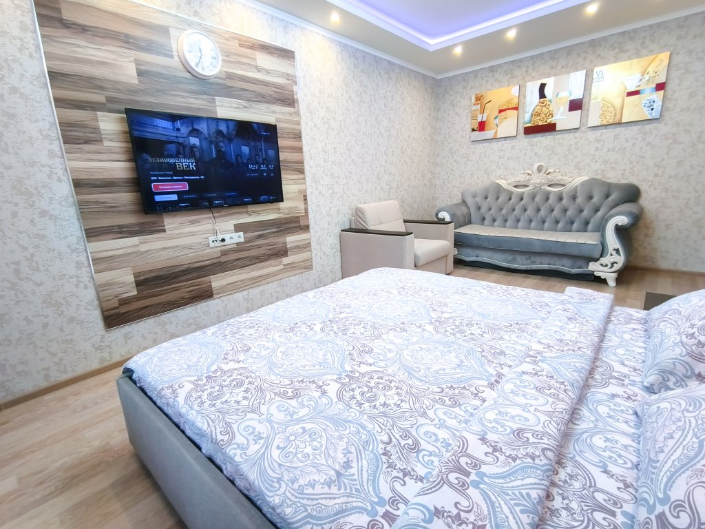 Обнинск: Апартаменты на Курчатова рядом с ИМР