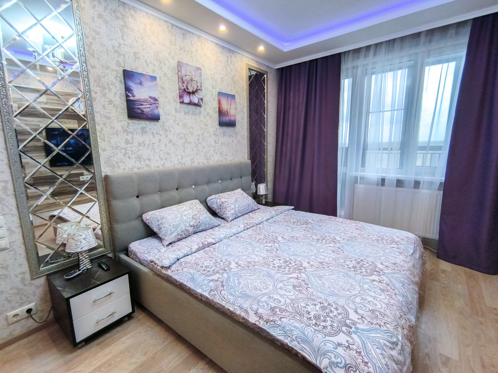 Обнинск: Апартаменты на Курчатова рядом с ИМР