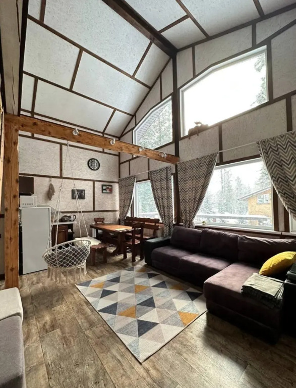 Шерегеш: Forest House