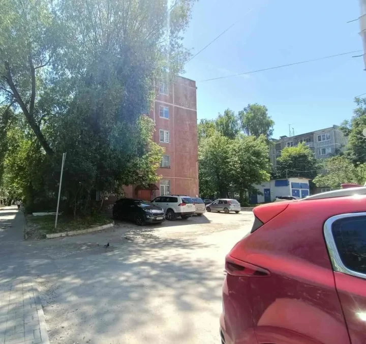 Калуга: Квартира Уютная двухкомнатная Сутки Калуга рядом со сквером по адресу Ф.Энгельса 66