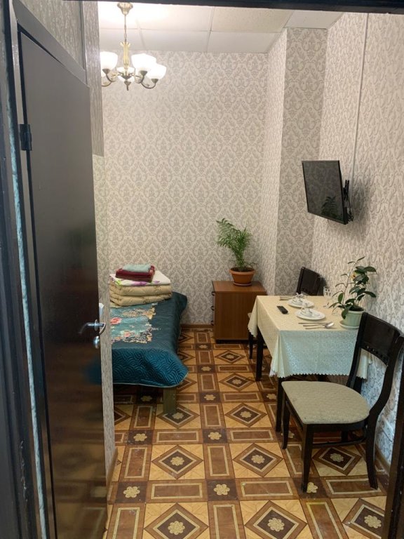 Москва: Гостиница Hensi