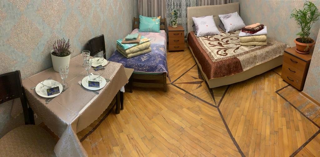 Москва: Гостиница Hensi