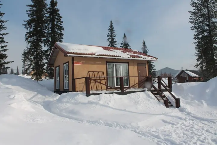 Шерегеш: Гостевой дом Light home