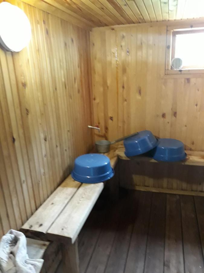 Слюдянка: Yurt camping