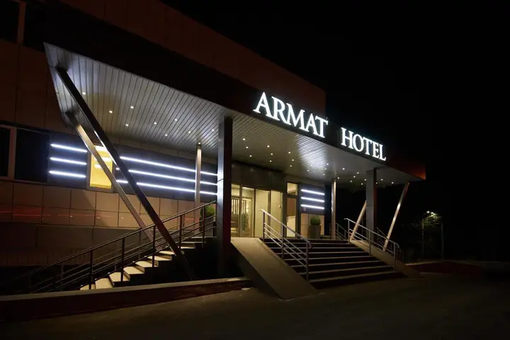 carousel image 1