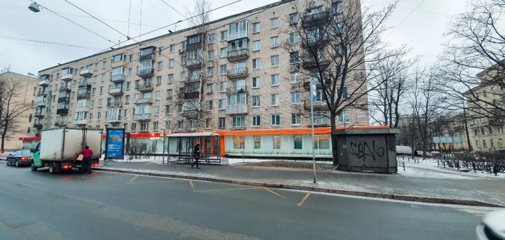 Санкт-Петербург: Квартира Двухкомнатная "В Гостях у Петербурженки м. Новочеркасская"