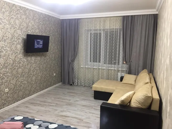 Стерлитамак: Апартаменты Однокомнатная Евро в новом районе