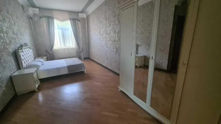 Альбурикент: В Тарках