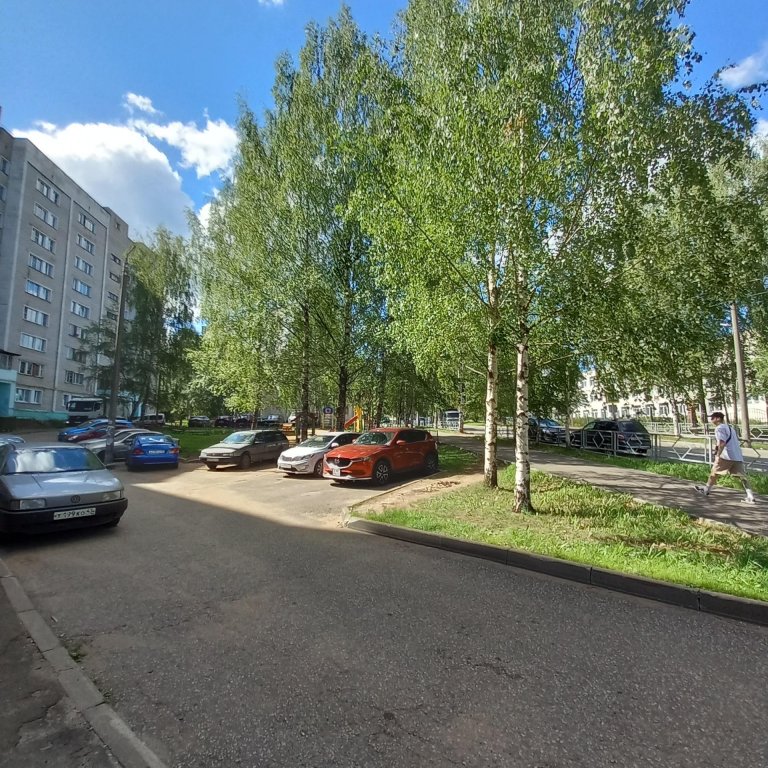 Киров: Квартира Уютная на Физкультурников