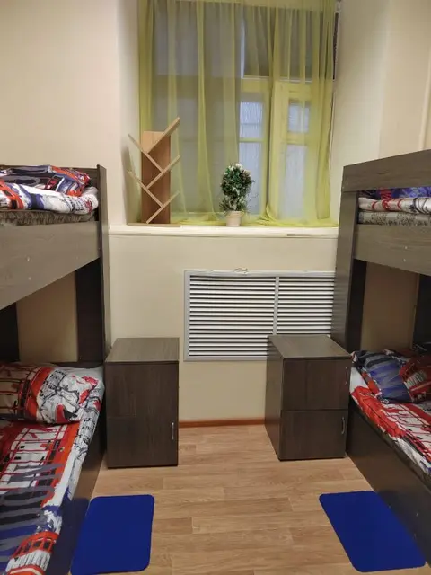 Москва: Меблированные комнаты Ва-Банк