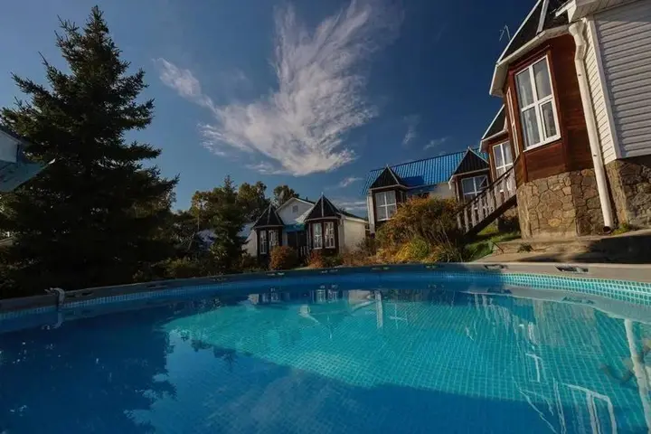 Листвянка: Отель Флагман