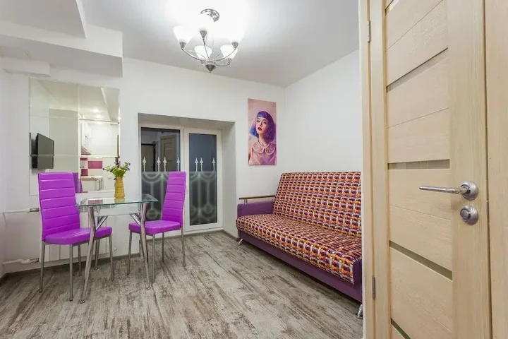 Санкт-Петербург: LeoHotels on 4th Sovetskaya,8
