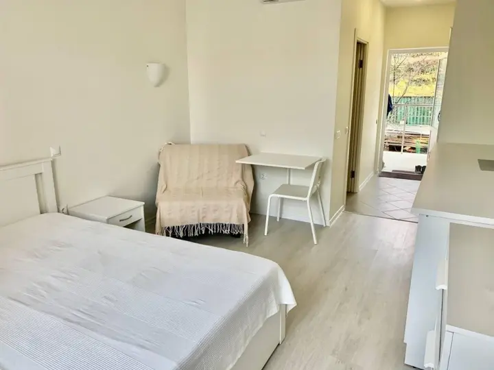 Сириус: SunrayHome (СанрэйХоум) на улице Тюльпанов 41И