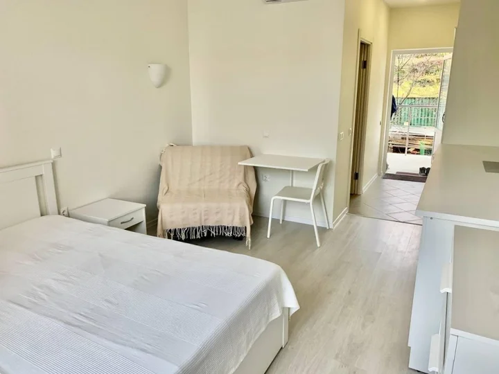 Сириус: SunrayHome (СанрэйХоум) на улице Тюльпанов 41И