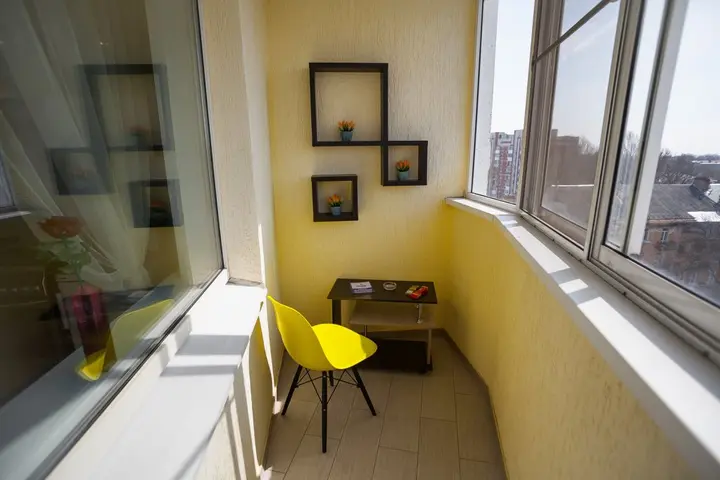 Саратов: Апартаменты Loft Apartment/7 Lampovaya
