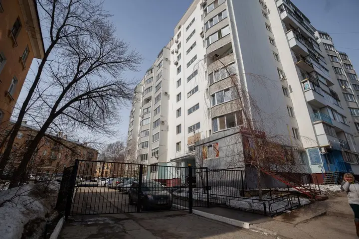 Саратов: Апартаменты Loft Apartment/7 Lampovaya