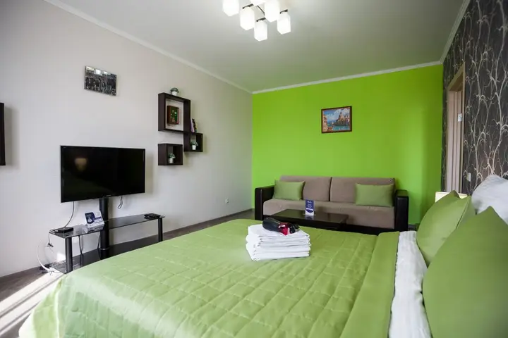 Саратов: Апартаменты Loft Apartment/7 Lampovaya
