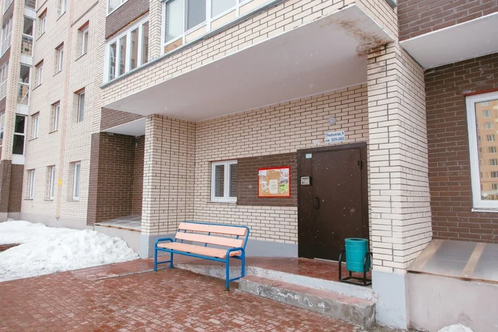 Новый Уренгой: Апартаменты На Губкина 28