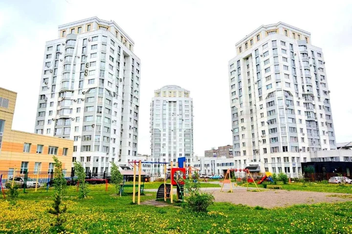 Новокузнецк: Апарт Инн на Кузнецкстроевском, 9