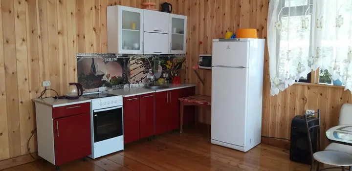 Листвянка: Ёлочка