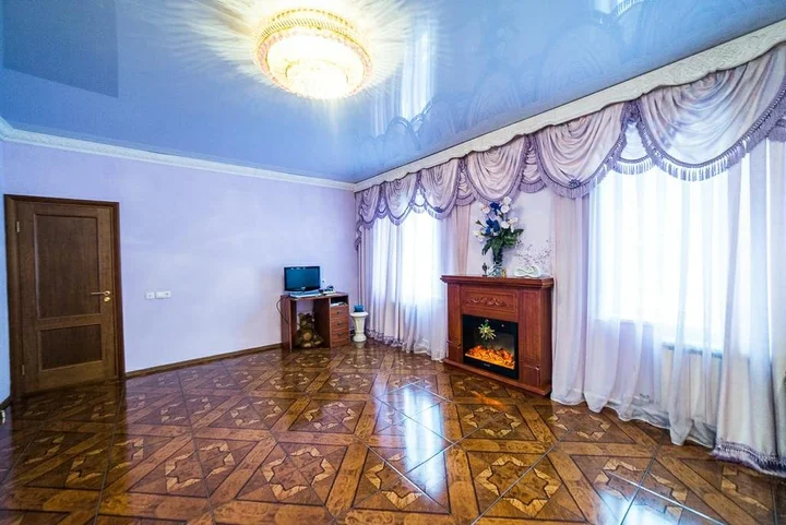 Шерегеш: Apartamenty na ul. YUbilejnaya, d. 2b
