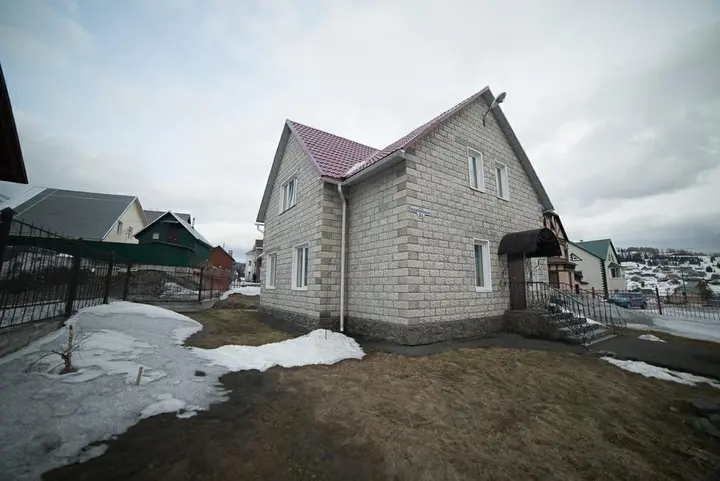 Шерегеш: Apartamenty na ul. YUbilejnaya, d. 2b