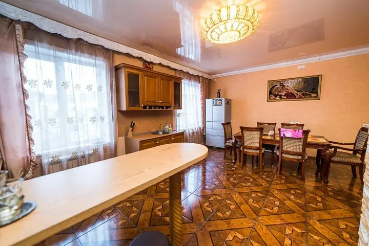 Шерегеш: Apartamenty na ul. YUbilejnaya, d. 2b
