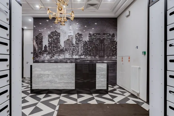 Москва: Апартаменты Lalapart Art Forest на 45 этаже небоскреба Савеловский Сити