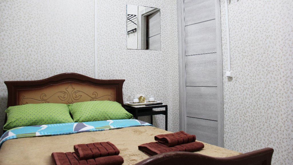 Москва: Hotel Dvoriki