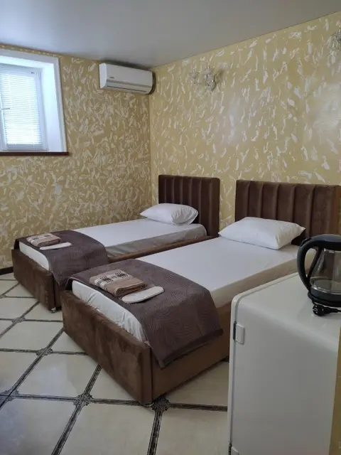 Дербент: Zarya Hotel