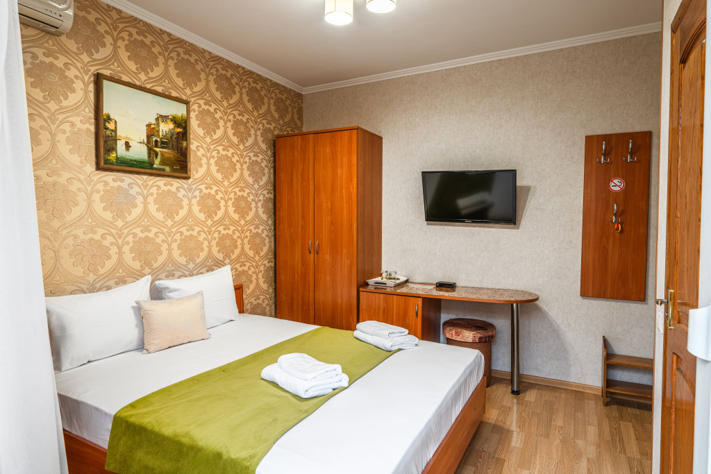Сириус: Гостевой дом Надежда Rooms