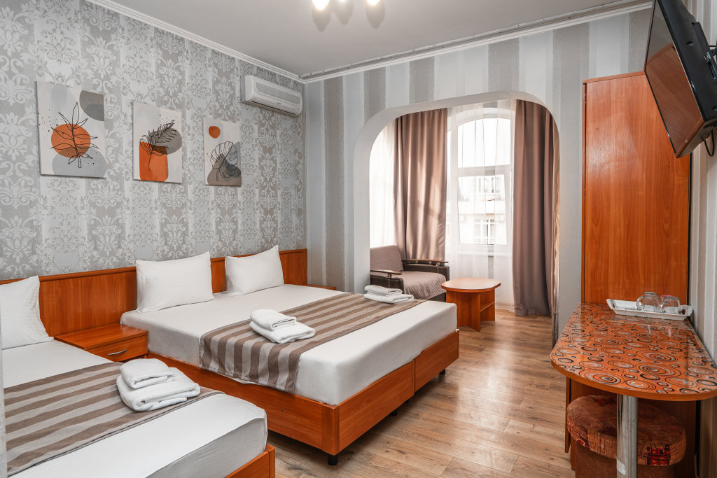 Сириус: Гостевой дом Надежда Rooms