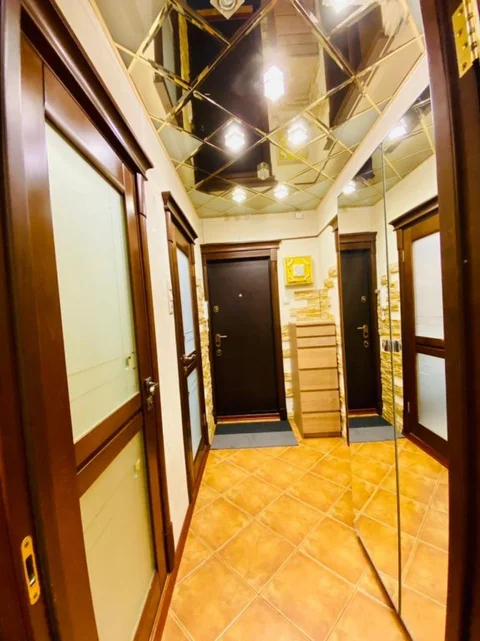 Ватутинки: Апартаменты Pant Family House на Нововатутинском проспекте 13