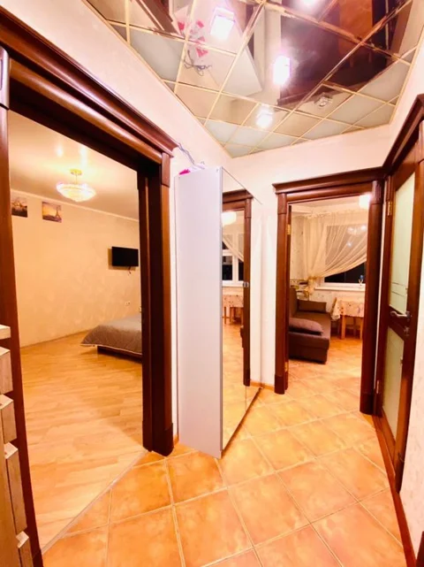 Ватутинки: Апартаменты Pant Family House на Нововатутинском проспекте 13