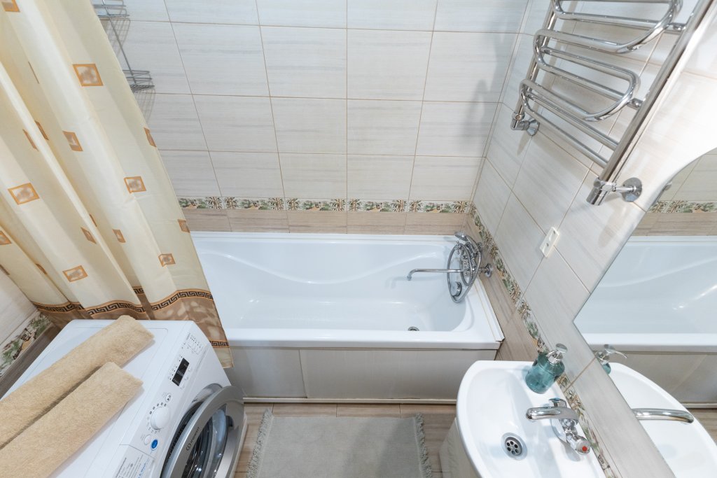 Казань: Апартаменты Comfort Home на 10 гостей на Карла Маркса 39