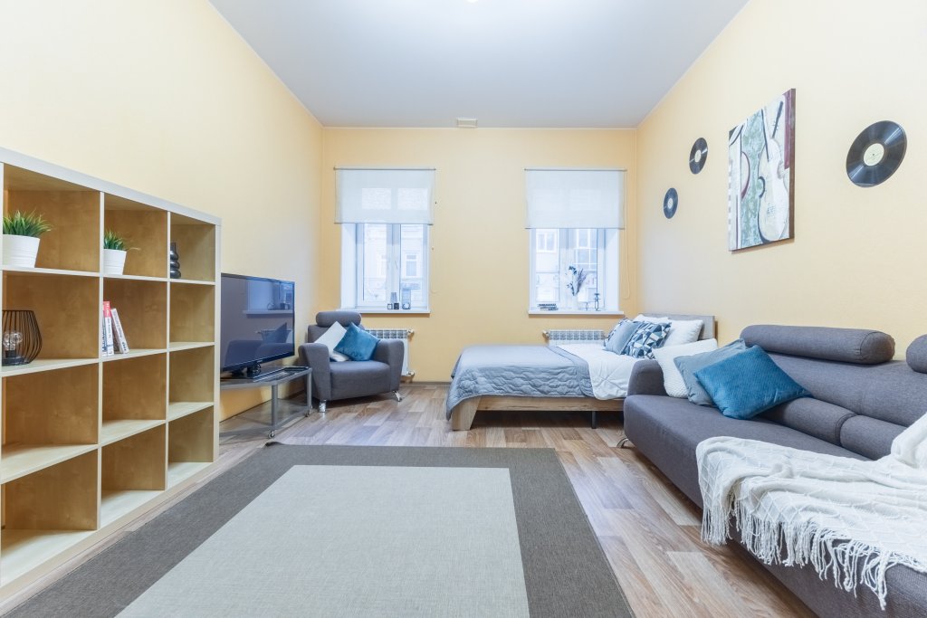 Казань: Апартаменты Comfort Home на 10 гостей на Карла Маркса 39