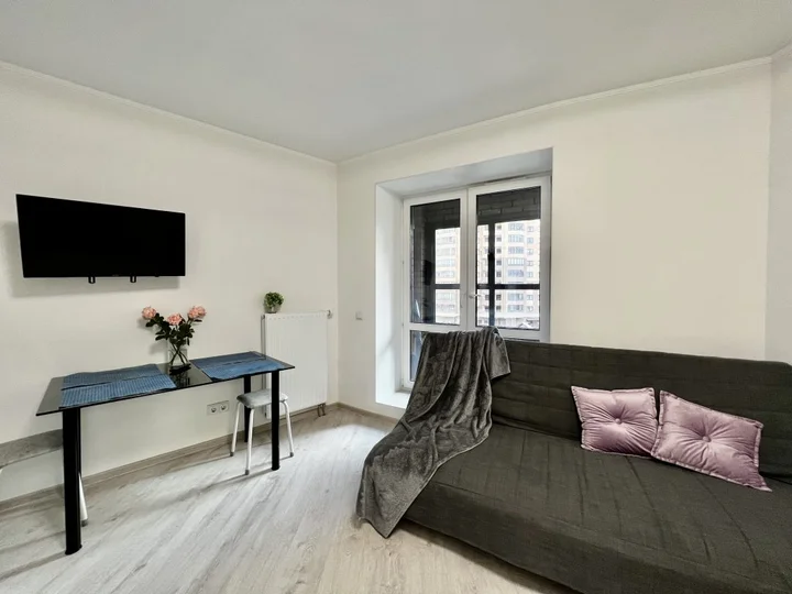 Кудрово: Апартаменты Like Home Aparts Областная 7