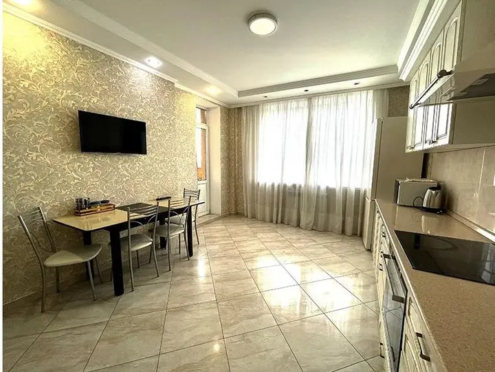 Брянск: Flats-Line (Флэтс-Лайн) на Красноармейской 130
