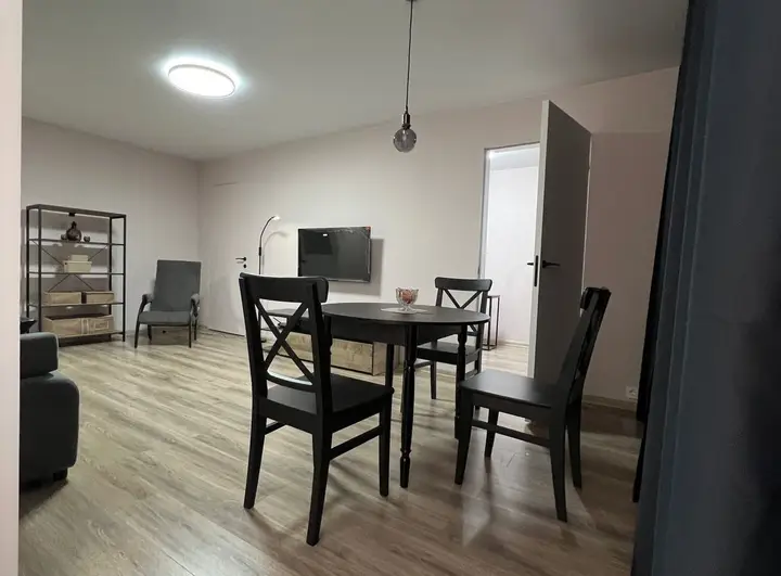 2-к. квартира, 43 м2 — фото 1
