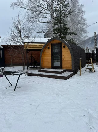 Турбаза Юность: Гостевой дом Seven Lodge