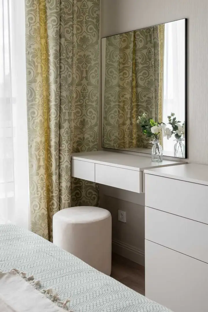 carousel image 3