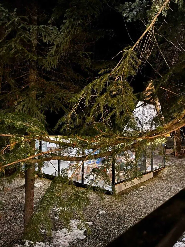 carousel image 1