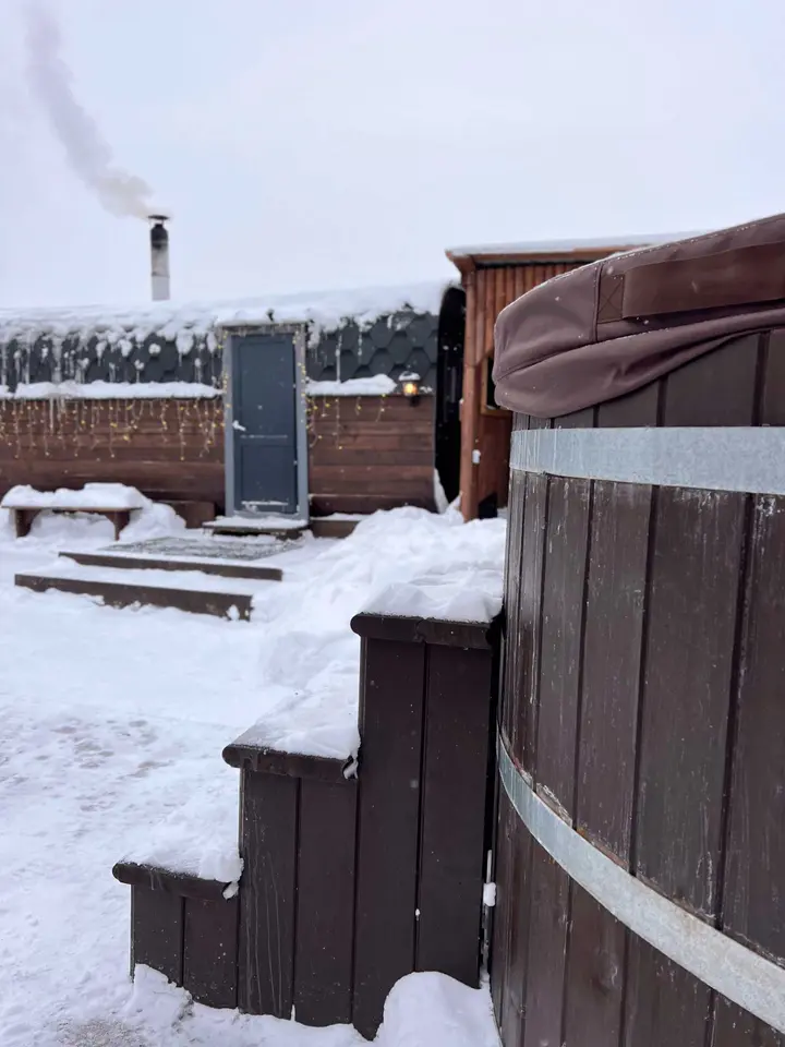Сухая Балка: Hut house