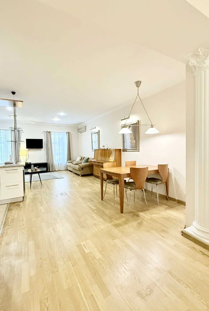 Санкт-Петербург: Апартаменты Elite Realty на Малой Садовой 3 №2