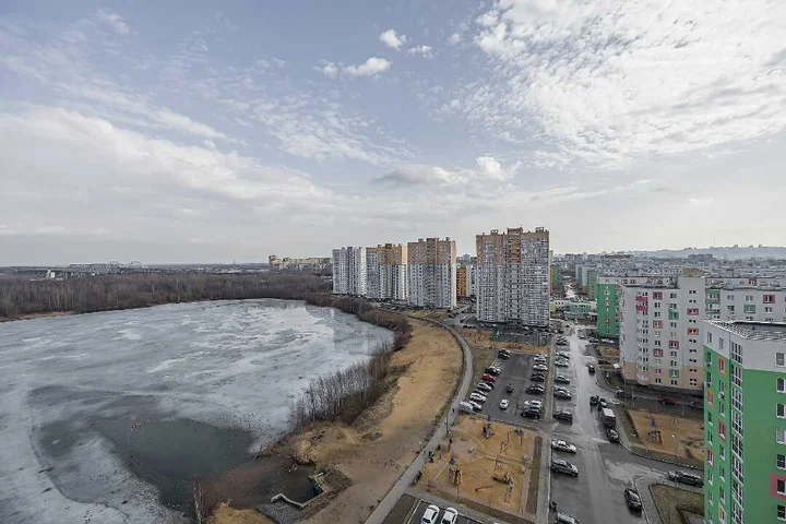 Нижний Новгород: У Озера уютная квартира недалеко от центра  города
