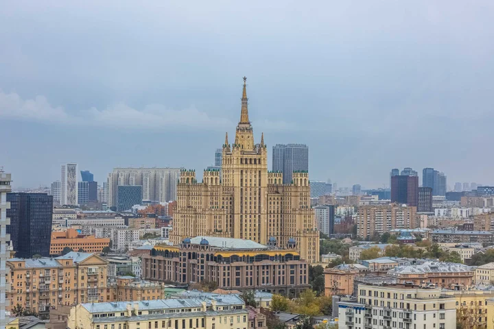 Москва: Smart Host на Новом Арбате