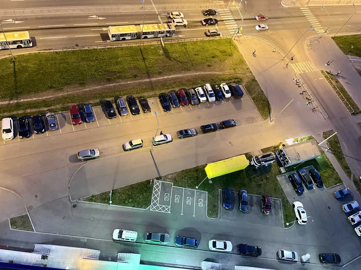 Санкт-Петербург: Apart Fresh "Брусника"