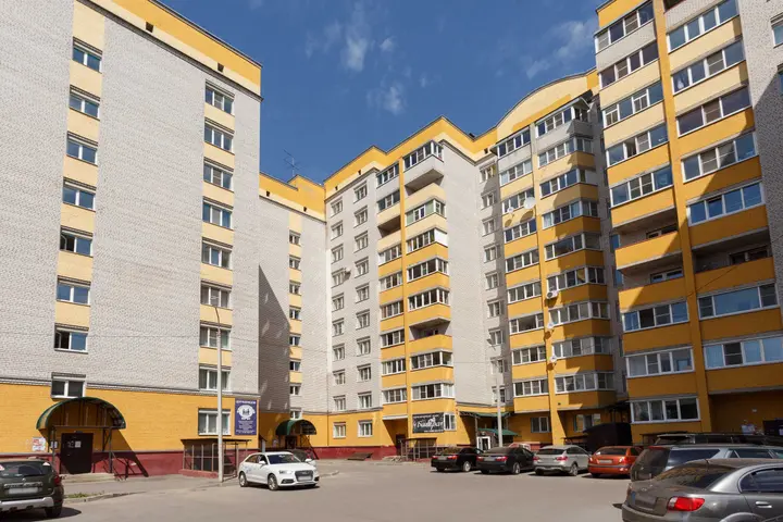 Вологда: Белые ночи у ТРЦ Остров
