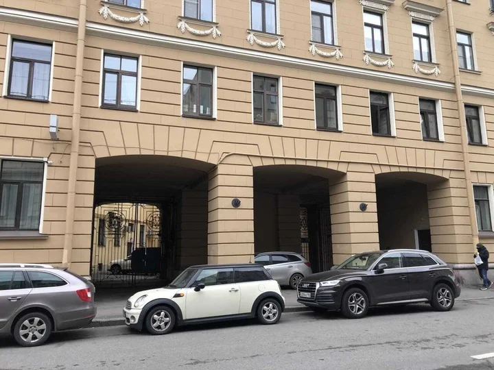 Санкт-Петербург: Апартаменты недалеко от Сенной площади по улице Гражданской